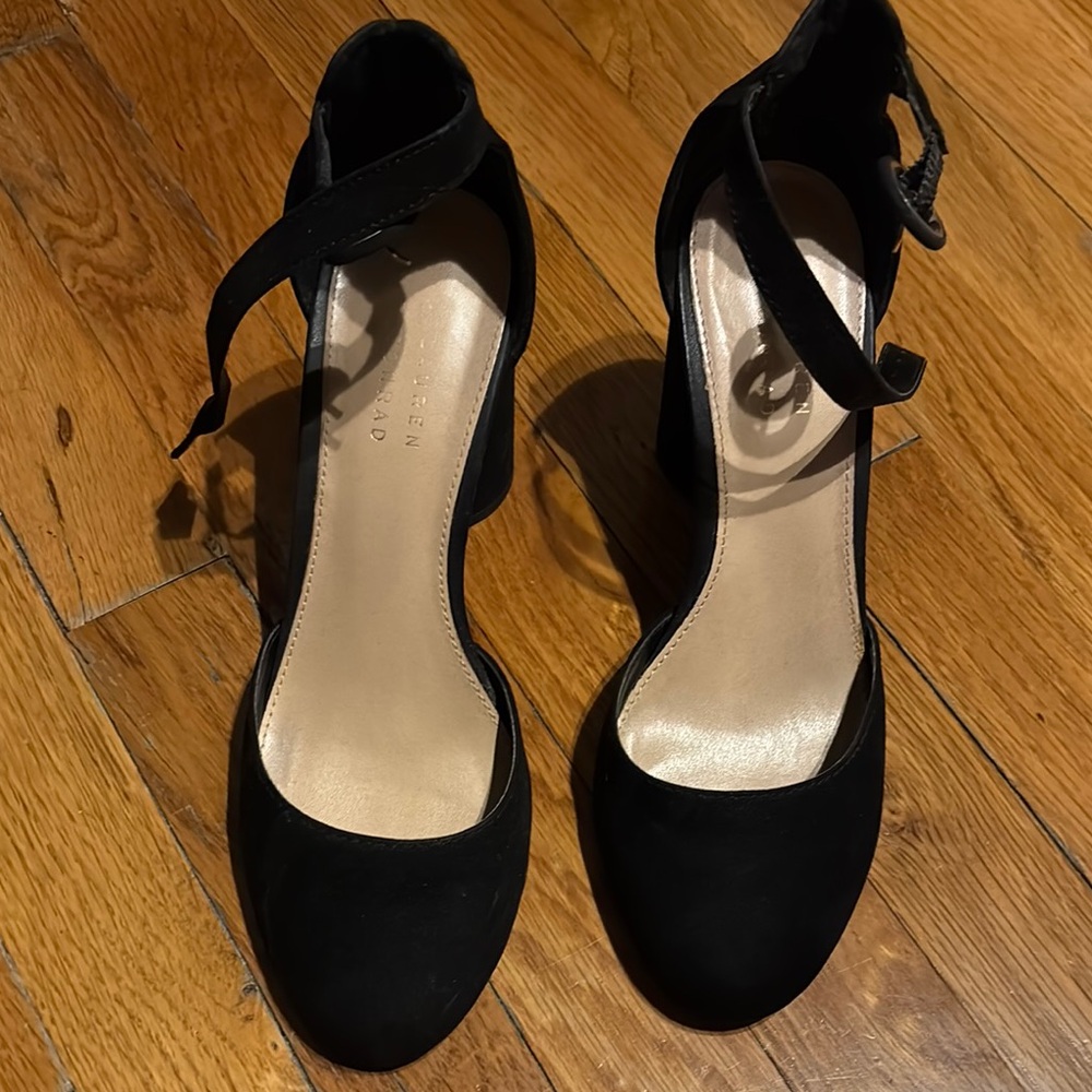 Elegant Black Women's Shoes